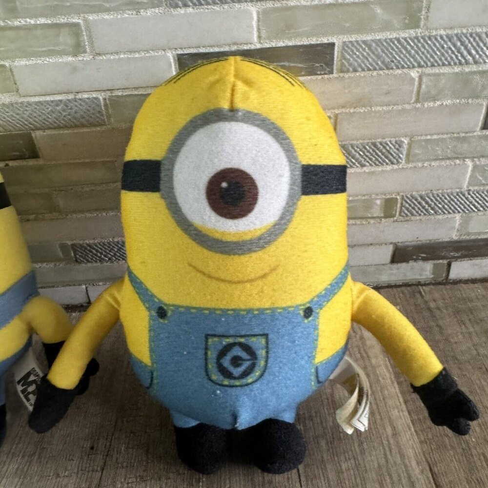 Despicable Me Minion Plush Lot Stuffed Toy Factory Bundle Of 2 Stuart and Dave